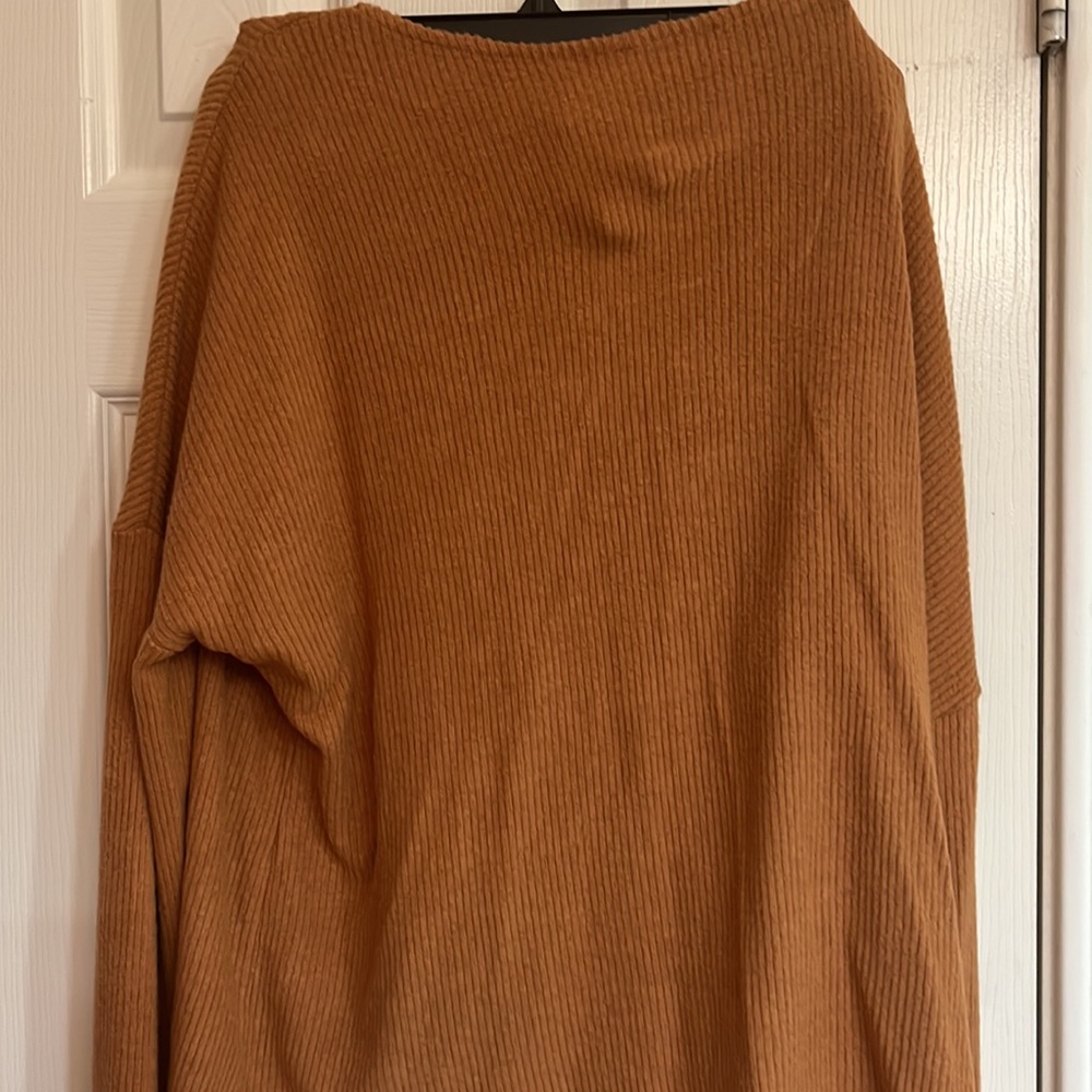 NWT Luca and grae lounge set in camel - Picture 6 of 6